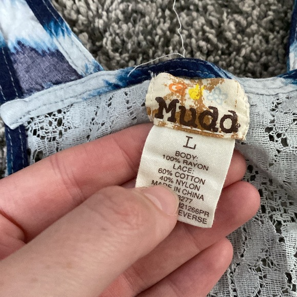 MUDD White and blue patterned striped tank top - Picture 4 of 6